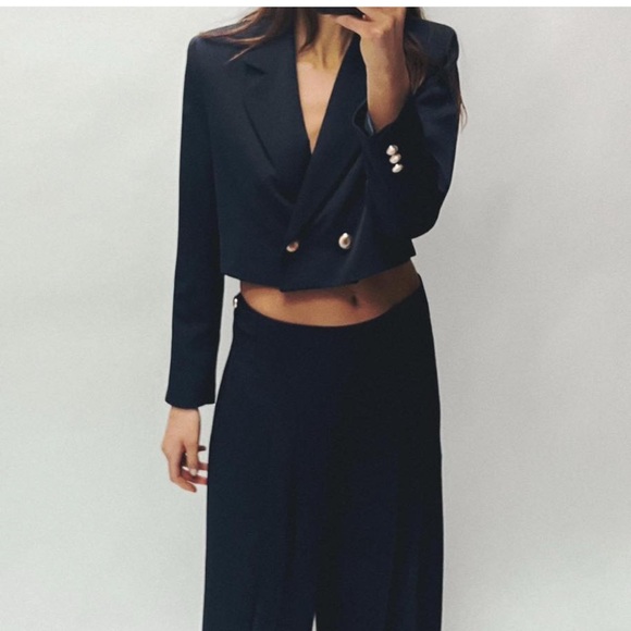 Zara Jackets & Blazers - Zara Navy Blue Double Breasted Crop Blazer- XS